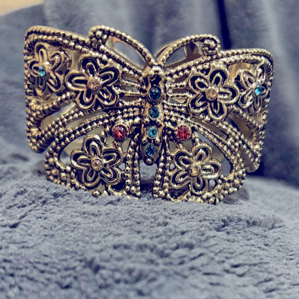 Butterfly bracelet
